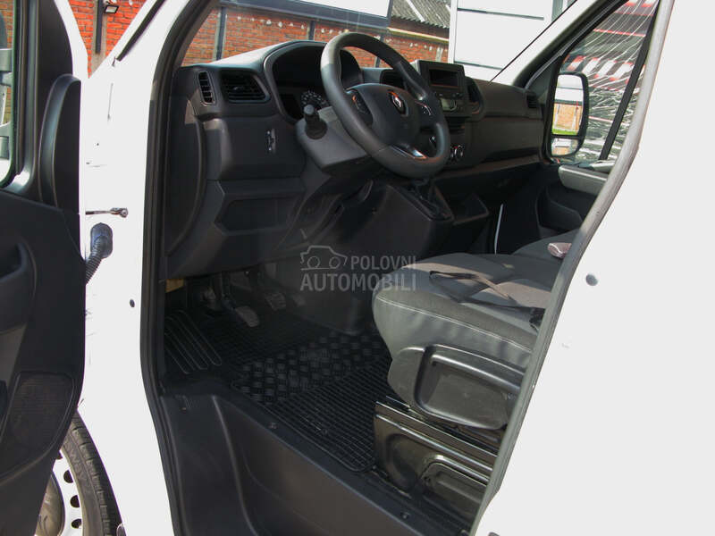 Renault Master L2H2