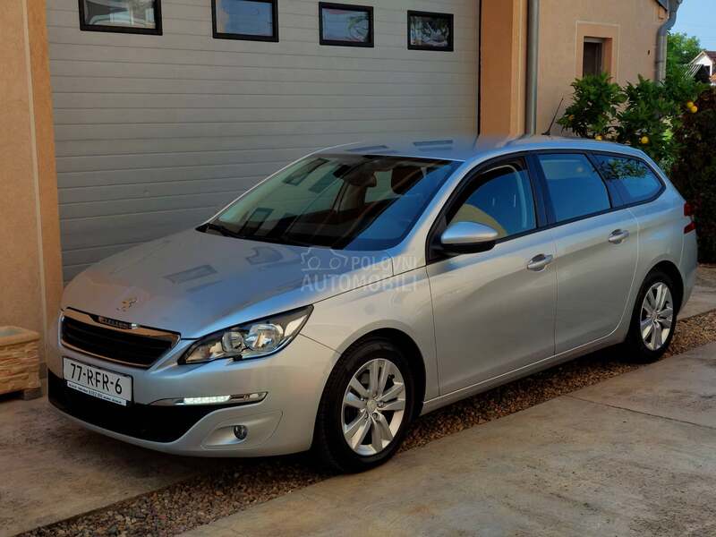 Peugeot 308 1.6BlueHDI Executive