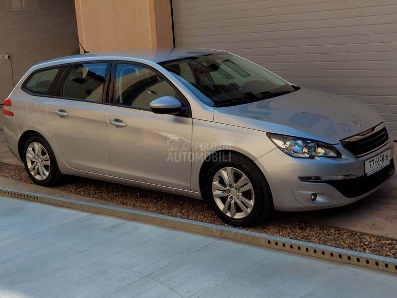 Peugeot 308 1.6BlueHDI Executive