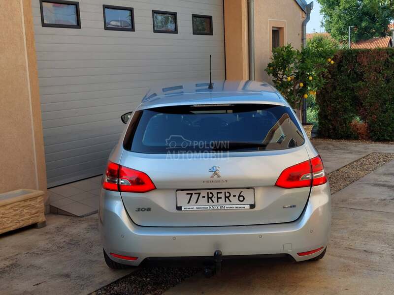Peugeot 308 1.6BlueHDI Executive
