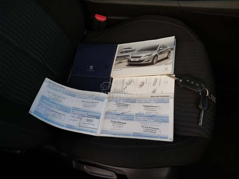 Peugeot 308 1.6BlueHDI Executive