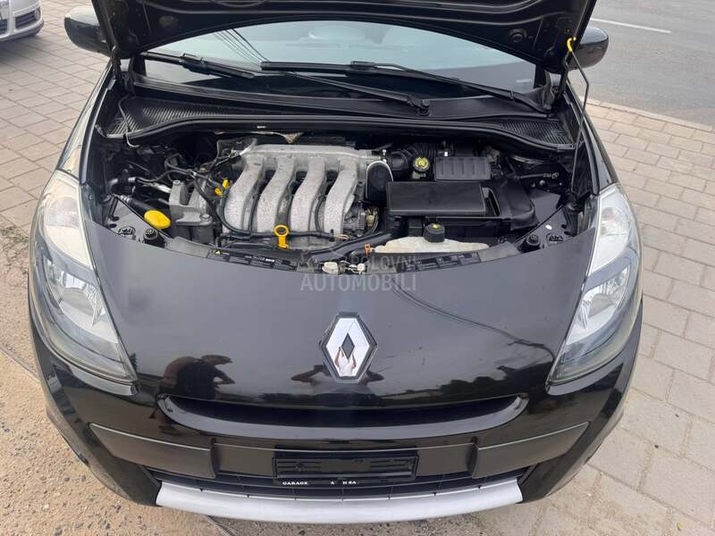 Renault Clio 1.6 BEN ŠVAJ NOV