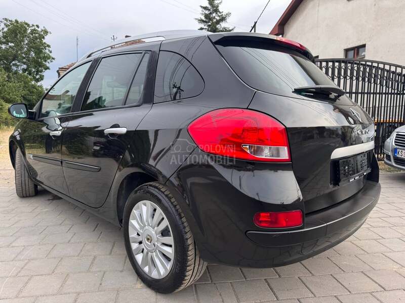 Renault Clio 1.6 BEN ŠVAJ NOV