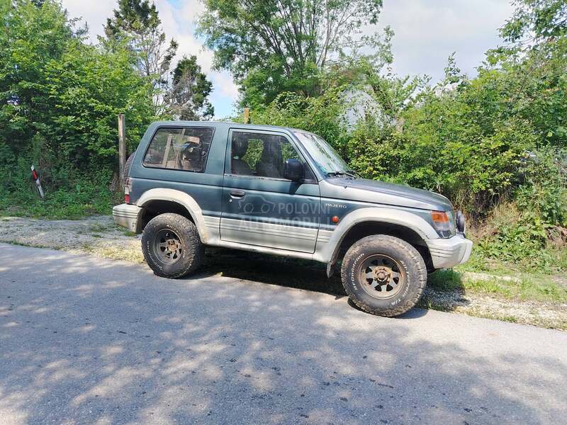 Mitsubishi Pajero 