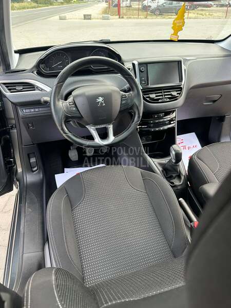Peugeot 208 1.2 T.u.r.b.o