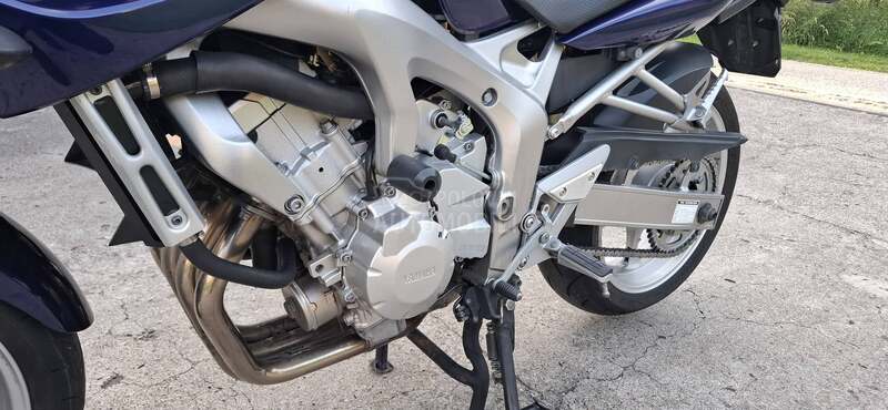 Yamaha Fazer fz6