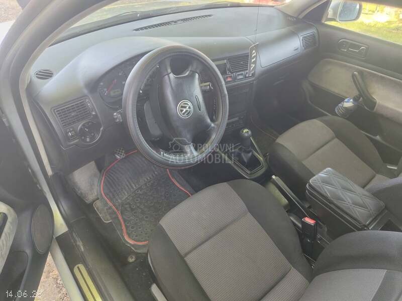 Volkswagen Golf 4 