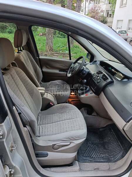 Renault Scenic 1.5