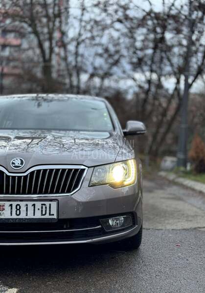 Škoda Superb 2.0tdi