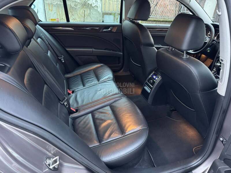 Škoda Superb 2.0tdi
