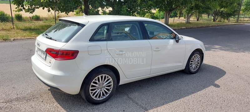 Audi A3 1.6TDI STRONIC
