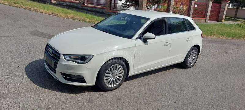 Audi A3 1.6TDI STRONIC