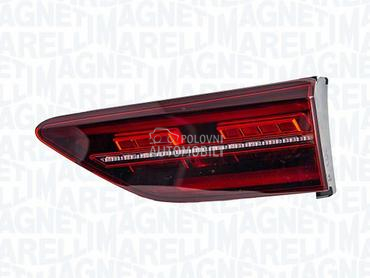Stop svetla i stop lampe za Volkswagen Golf 8 od 2020. do 2024. god.
