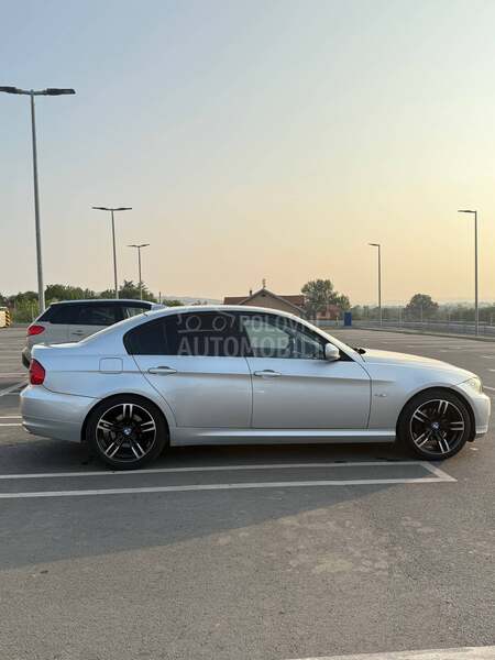 BMW 318 LCI