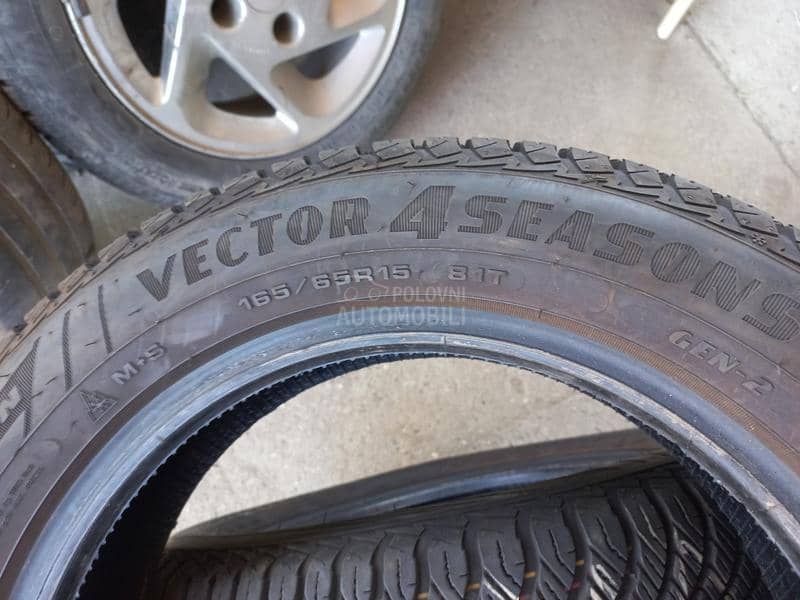 Goodyear 165/65 R15 Sve sezone