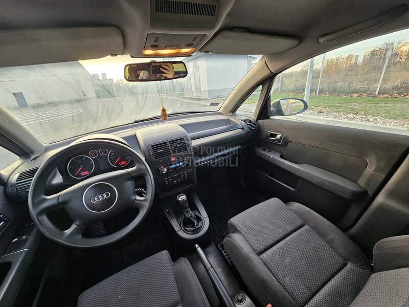 Audi A2 