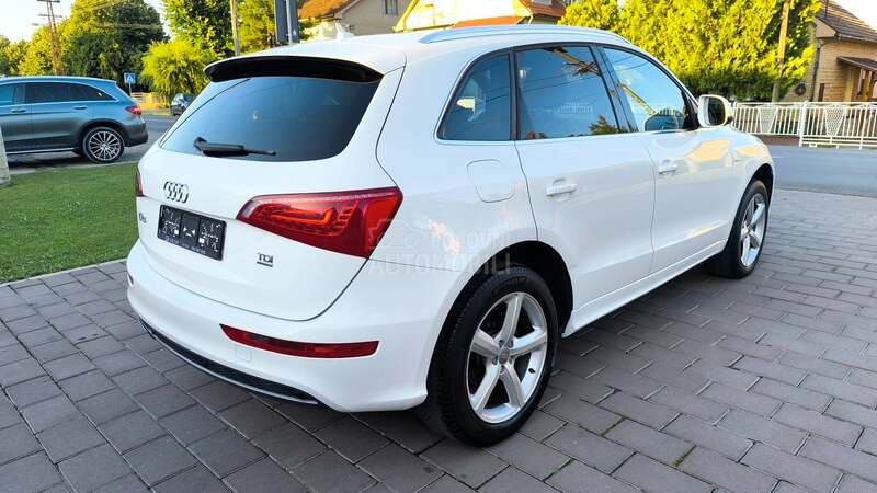 Audi Q5 2.0 TDI AUT/XEN/NAVl
