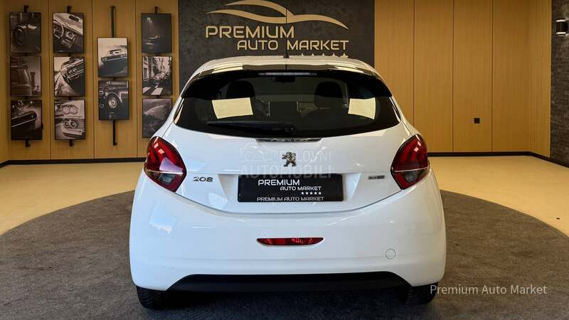 Peugeot 208 ///1.6 HDI//N O V