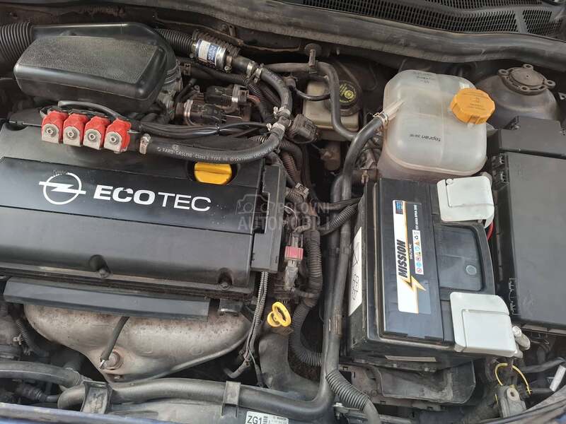 Opel Astra H 1.6