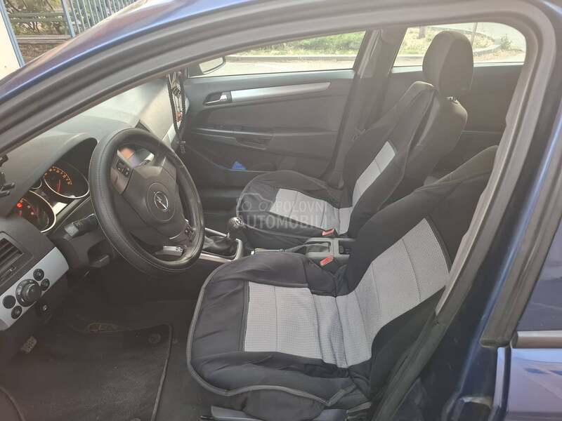 Opel Astra H 1.6