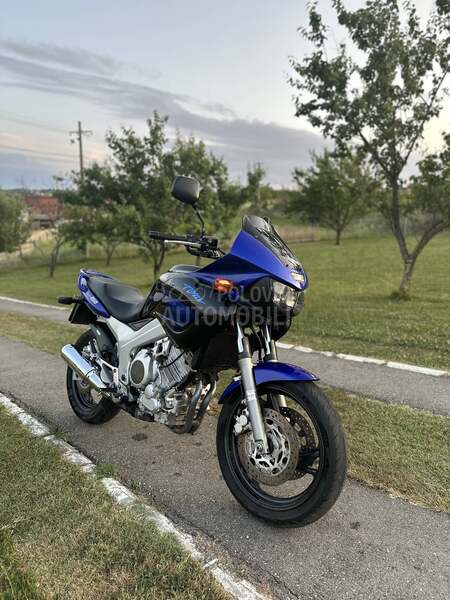 Yamaha tdm850