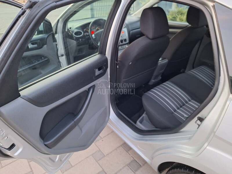 Ford Focus 1.6 IZ SVAJCARSKE