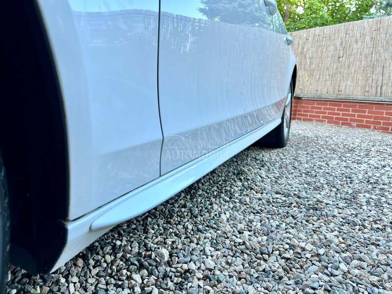 Audi A4 2.0TDi/Aut/S-Line