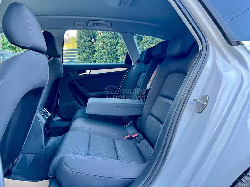 Audi A4 2.0TDi/Aut/S-Line