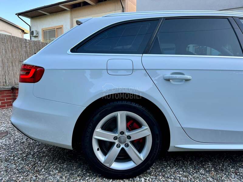 Audi A4 2.0TDi/Aut/S-Line