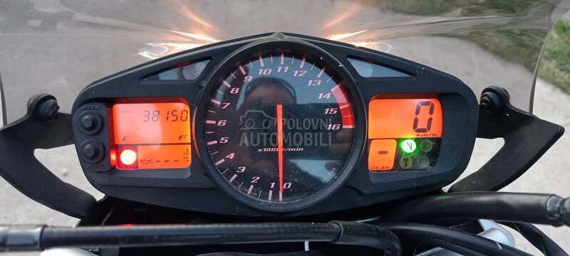 Suzuki GSR 600