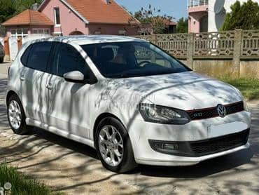 Retrovizor desni beli za Volkswagen Polo od 2009. do 2017. god.