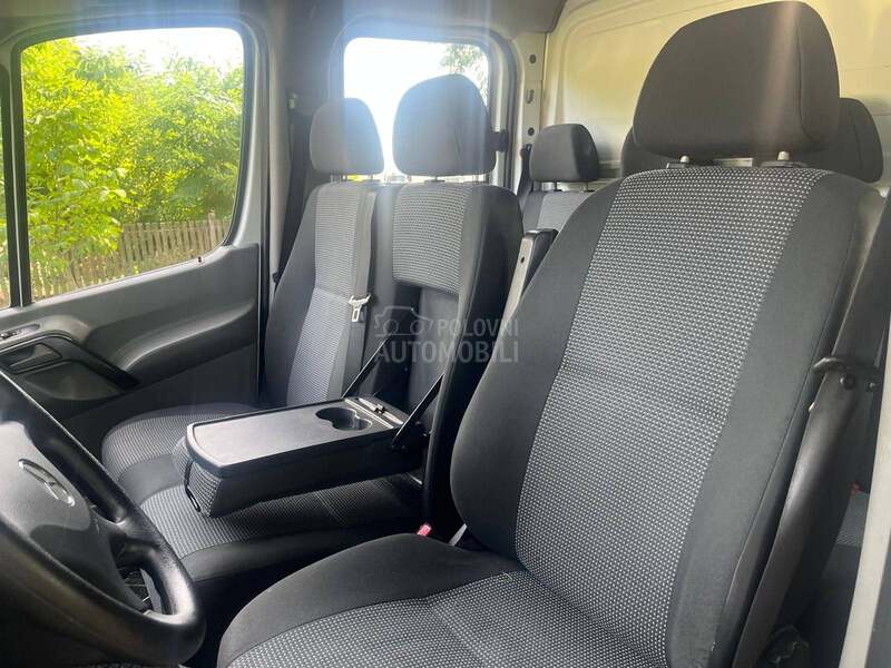Mercedes Benz Sprinter MAXI KRAN