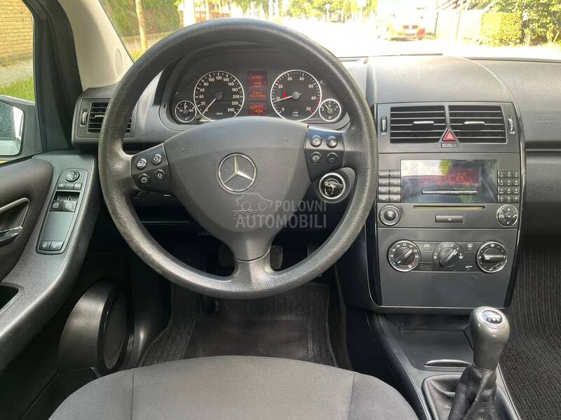 Mercedes Benz A 150 PANO