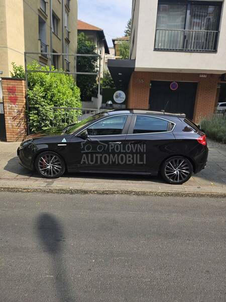 Alfa Romeo Giulietta 1750 TBI TCT QV