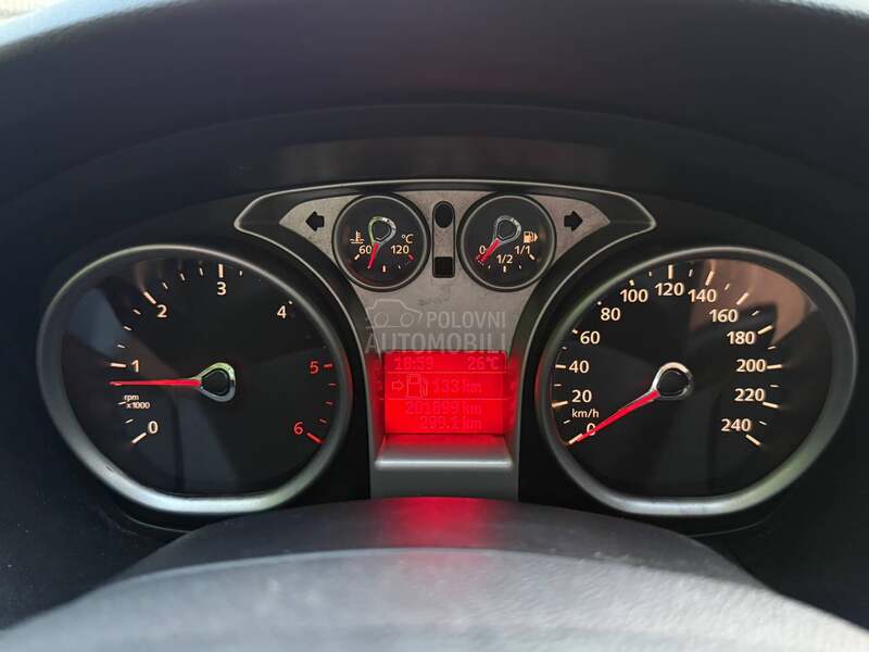 Ford Focus 1.6 TDCI TITANIUM