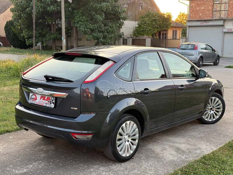 Ford Focus 1.6 TDCI TITANIUM