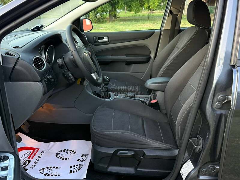 Ford Focus 1.6 TDCI TITANIUM
