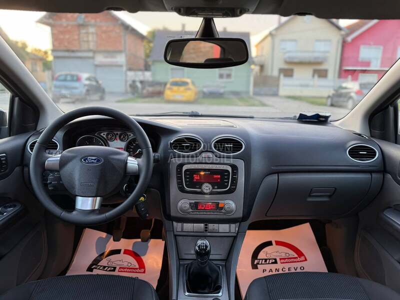 Ford Focus 1.6 TDCI TITANIUM