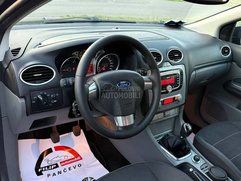 Ford Focus 1.6 TDCI TITANIUM