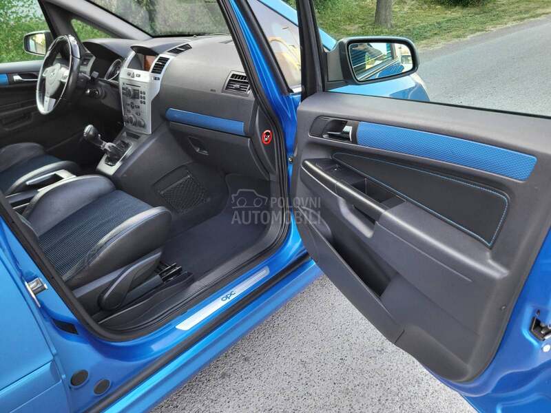 Opel Zafira OPC V I D I