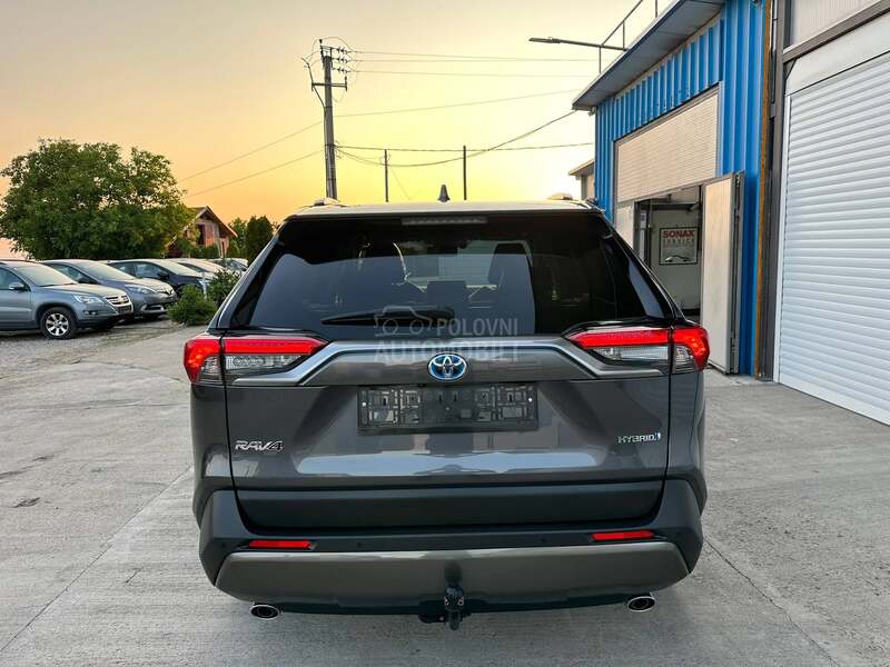 Toyota RAV 4 2.5 b hybrid
