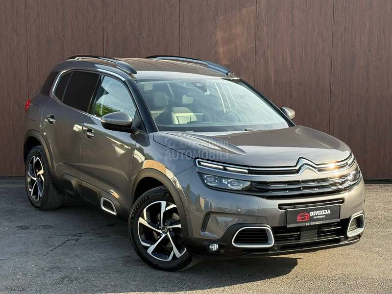 Citroen C5 Aircross Shin/Kamera/Auto