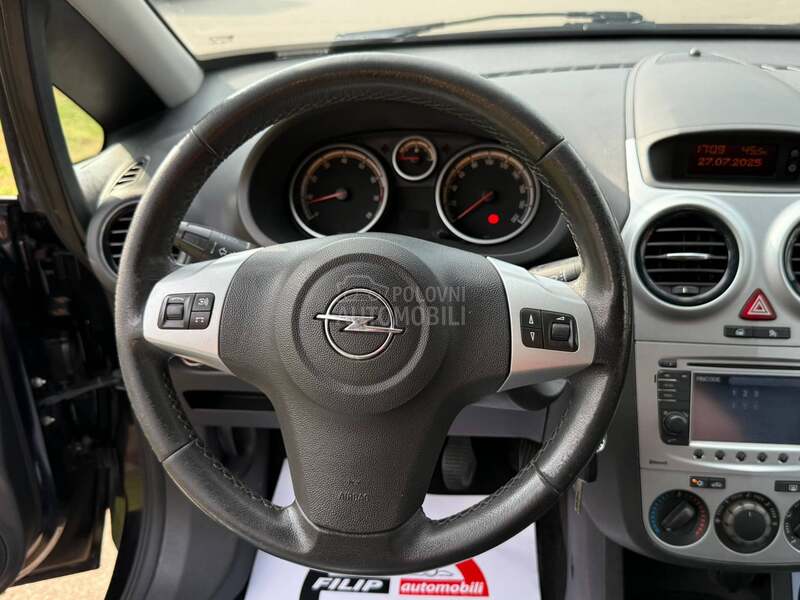 Opel Corsa D 1.2 TNG NA.VI