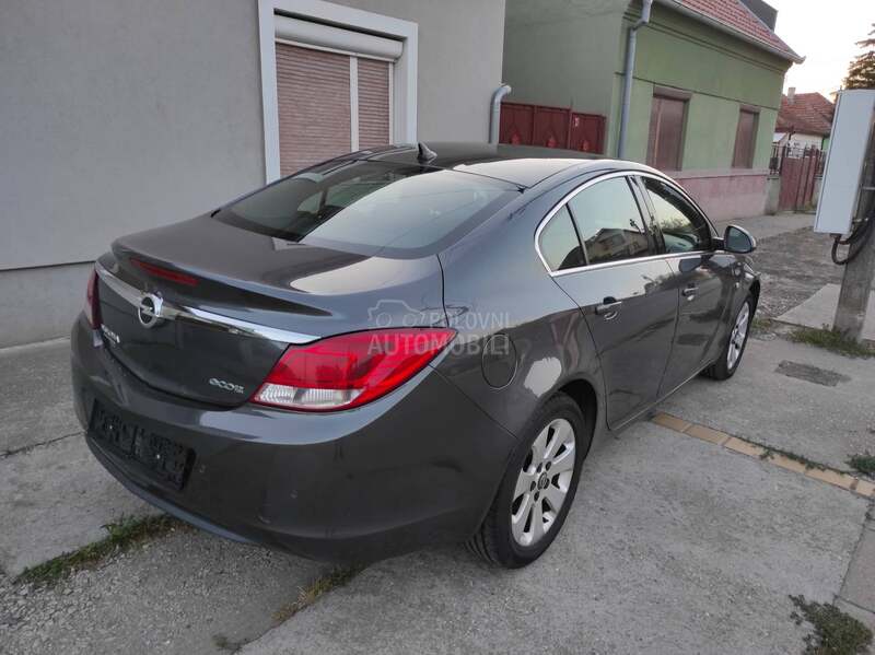 Opel Insignia 2.0Cdti