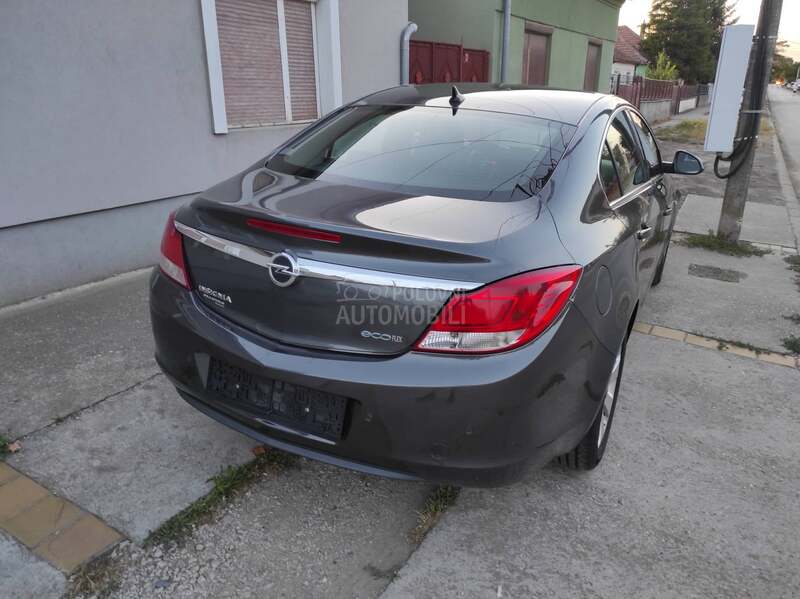 Opel Insignia 2.0Cdti