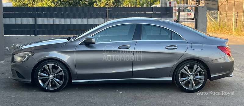 Mercedes Benz CLA 180 