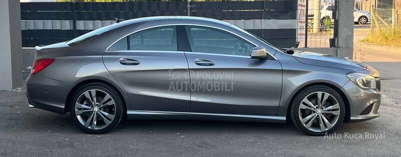 Mercedes Benz CLA 180 