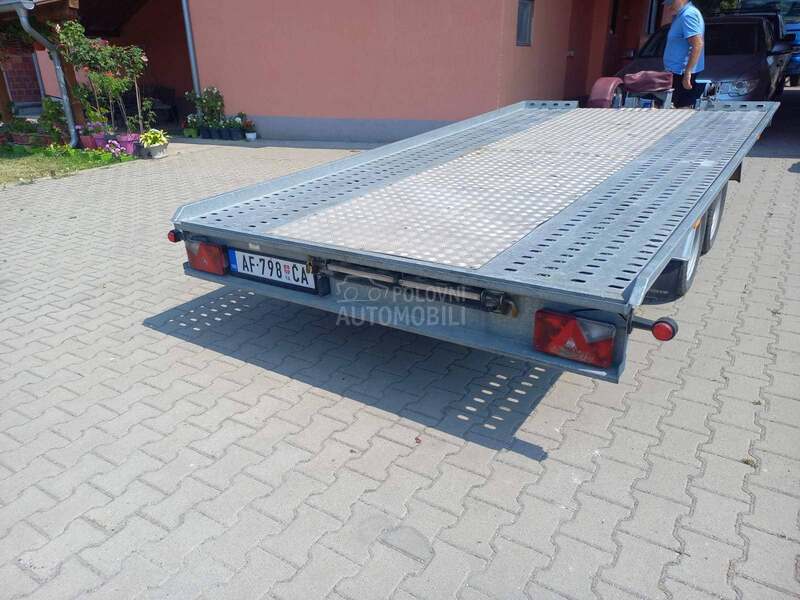 Niewiadow Niewiadow slep prikolica
