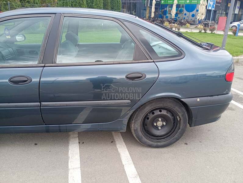 Renault Laguna 1.8 RN