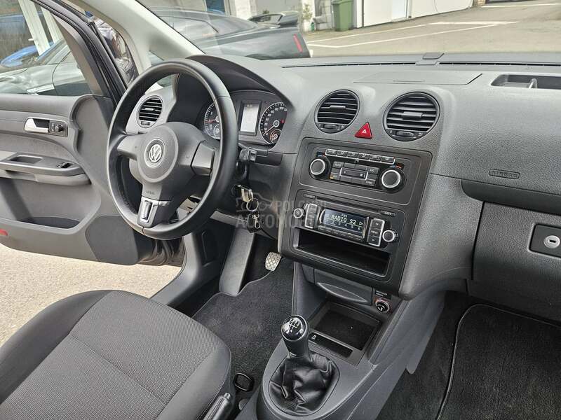 Volkswagen Caddy MAXI 7SED